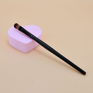 1PCS Makeup Eye Smudge Brush Shadow Eyeshadow Nose Eyeliner Brush Hot Tool Kits  Portable Wooden Handle Brush Makeup Contour