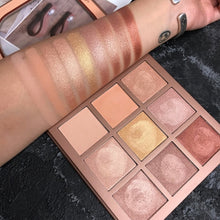 Load image into Gallery viewer, Eyeshadow Palette Shimmer Luminous Glitter Eyeshadow Pallete Highlighter Bronzer Contour Face Glow Kit Makeup Eyeshadow Palette