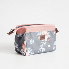 Load image into Gallery viewer, Fashion Women Cosmetic Makeup Case Bag Box Waterproof Portable Storage Bag Fashion Makeup Bag