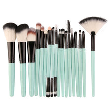 Load image into Gallery viewer, MAANGE 18/15pcs Makeup Brushes set profesional Foundation Blusher Eyeshadow Lips Make up Brush Cosmetic Set Kit pincel maquiagem