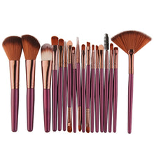 Load image into Gallery viewer, MAANGE 18/15pcs Makeup Brushes set profesional Foundation Blusher Eyeshadow Lips Make up Brush Cosmetic Set Kit pincel maquiagem