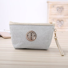 Load image into Gallery viewer, eTya Fashion Women Cosmetic Bag Travel Bling Ladies Makeup Bags Necessarie Makeup Toiletry Organizer Bag Pouch Handbags