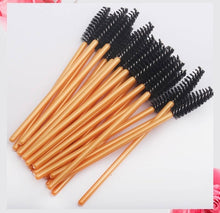 Load image into Gallery viewer, 50PCS Eyelash Brushes Eyelash Extension Brushes Disposable Eye Lash Cleaning Mascara Wands Applicator Cosmetic Makeup Tools